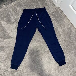 Med couture women’s navy blue jogger scrubs